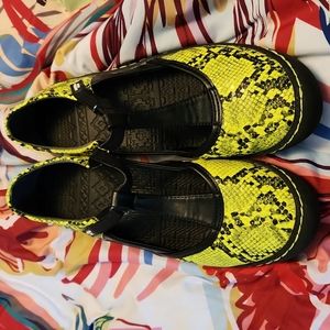 EUC Muk Luk Mary janes